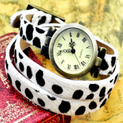 Женские часы Fashion vintage Leo White